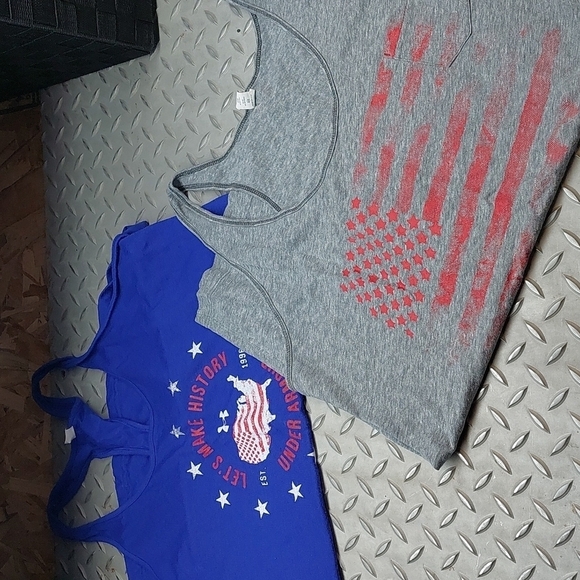 2 Under Armour Heat Gear Racerback workout tank top M Purple Gray Athleisure - Picture 1 of 3
